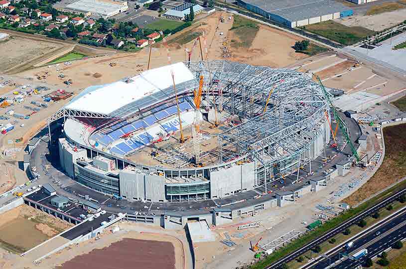 Groupama-Stadium-vue-de-haut-réduit.jpg